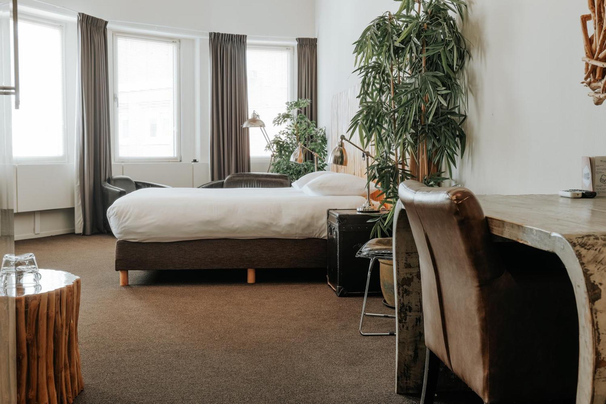 Queen Hotel