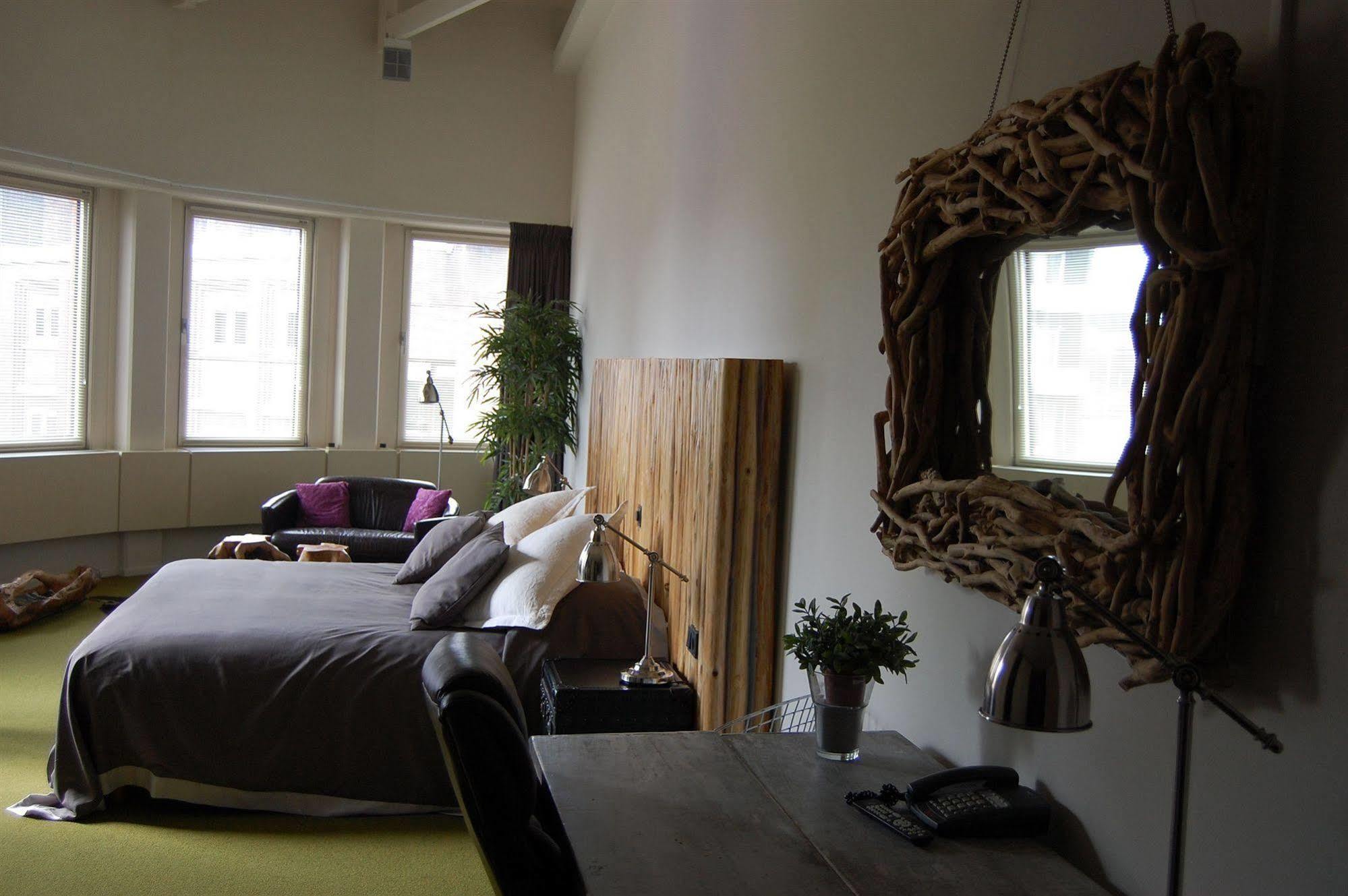 Queen Hotel